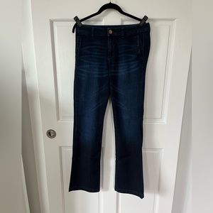 Vintage Banana Republic Flare Trouser Jeans. Dark wash. Size 28